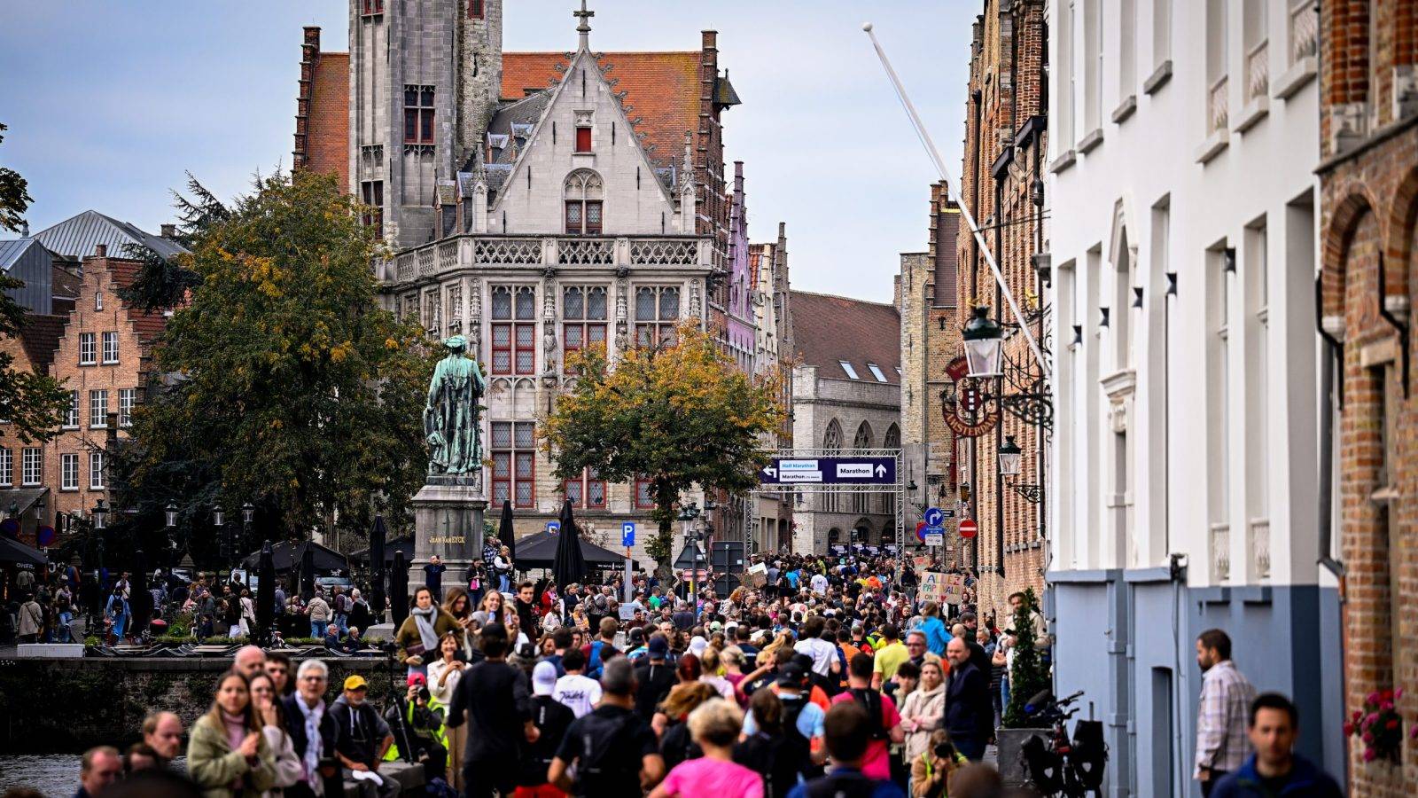 Athora Bruges Marathon 2025, photo by Tomas Sisk / Golazo